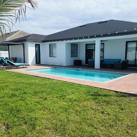 Casa Sevilla, Heated Pool, Sleeps 9, 4B3B Cape Coral Eksteriør billede