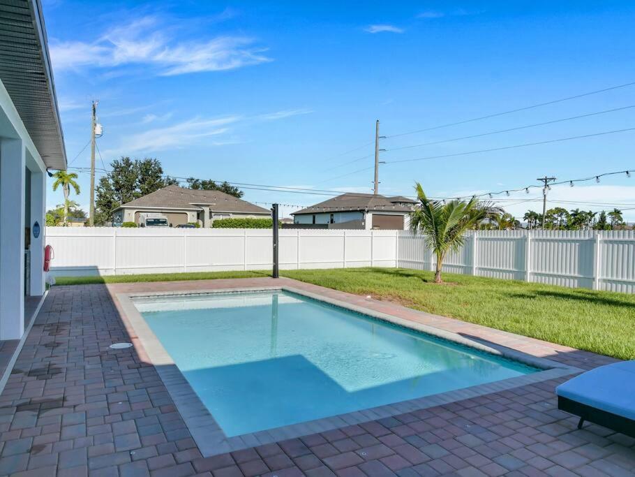 Casa Sevilla, Heated Pool, Sleeps 9, 4B3B Cape Coral Eksteriør billede