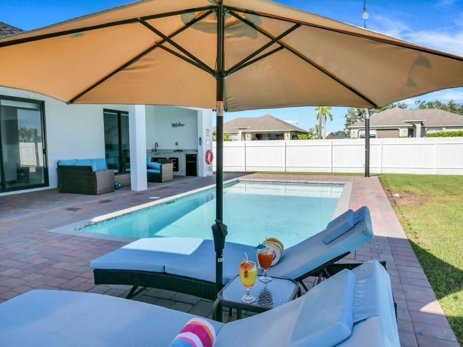 Casa Sevilla, Heated Pool, Sleeps 9, 4B3B Cape Coral Eksteriør billede