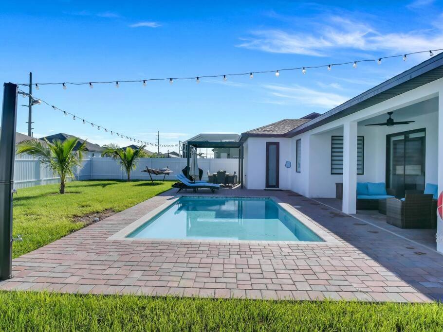 Casa Sevilla, Heated Pool, Sleeps 9, 4B3B Cape Coral Eksteriør billede