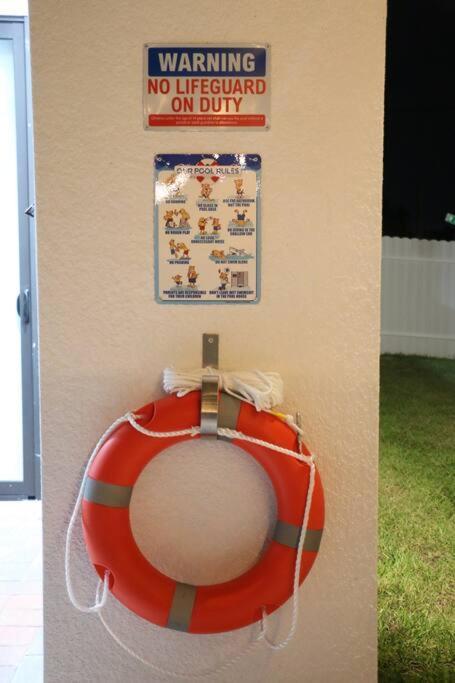 Casa Sevilla, Heated Pool, Sleeps 9, 4B3B Cape Coral Eksteriør billede